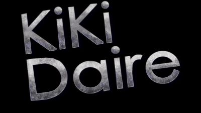 Hooters Girl With Dee Severe, Mother In Law And Kiki Daire - hotmovs.com