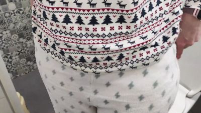 Demona's Sweet Hairy Pussy Close Up - Homemade Amateur Sex with Maxim & Hot Wife - veryfreeporn.com