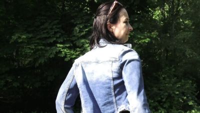 Wanilianna - Wanilianna Outdoor Golden Shower & Squirting in Nylon Stockings Garter Belt - Saturday Morning Pissing - porntry.com - Britain