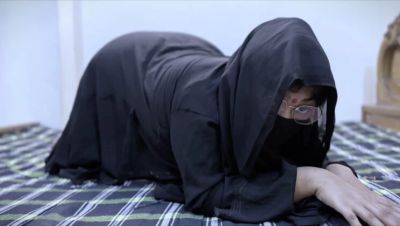 Hijab Stepmom Aria Mia Rough Anal Fuck by Stepson in Hotel Room - Caught on Bed! - xxxfiles.com