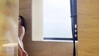 Behind the Scenes Blowjob & Fuck: Horny 19 Year Old Blonde College Girl in Shower After Casting - xxxfiles.com - Britain - Russia - Usa