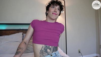 Best Friend's Tattooed Girlfriend Salem Nox Gives Hot POV Blowjob and Swallows Cum - porntry.com - Britain