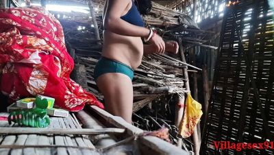 Local Bhabhi Outdoor Fuck - Desi Village Sex with Real Orgasm - xxxfiles.com - India