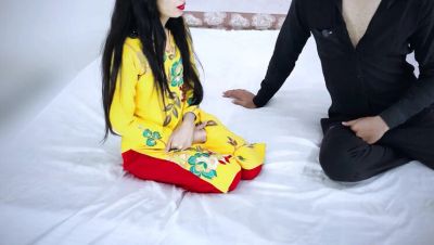 Desi Punjabi Stepmom Fucked Hard By Shopkeeper Doggystyle With Audio - Homemade Sex Video - xxxfiles.com - Pakistan