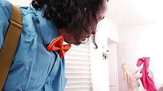 Eric John - Gigi Sweets climbs higher and higher on the list - ah-me.com