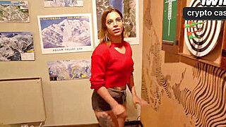 Amateur blow-job by massive booty dark-haired - Hardcore gamer woman fucked. - ah-me.com