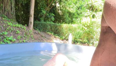 Skin - BlackSwanXXX Mountain Outdoor Sex - MILF Has Intense Multiple Orgasms in Cold Water Tub - porntry.com