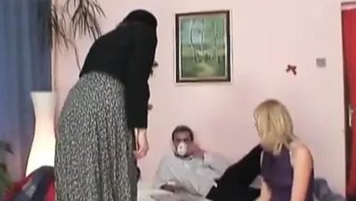 Granny Watches Young Neighbor Mia Hilton Get Fucked Hard Next Door - xxxfiles.com