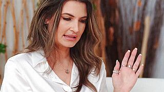 Stunning Milf's Taboo Family Porn - Unbelievable! - ah-me.com