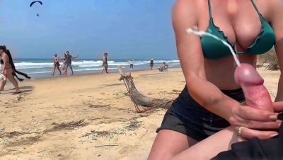 Public Beach Handjob: MILF Jane R Makes Me Cum in Front of Everyone - veryfreeporn.com