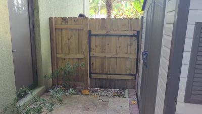 Johnny Love - Kailani Kai And Johnny Love In Johnny Plays Sneak-a-poke With Hot Milf Part1 - hotmovs.com