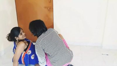 Desi India - Desi Indian Homemade HD: Stepmom Anal Fingering and Handjob with BBC - porntry.com - India