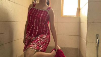Desi Bhabhi Shower Sex - Indian Step Sister Fucked by Brother-in-Law in Bathroom - porntry.com - India
