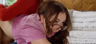 Leana Lovings - Innocent spanking ends with intense scissoring - inxxx.com