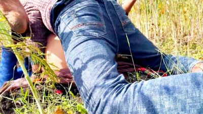 Desi India - Desi Indian Bhabhi Jungle Love First Time Chudai - Busty Mom Hardcore Sex - veryfreeporn.com - India - North Korea