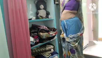 Desi Village Wife Chiru Chiru Outdoor Saree Show Indian HD Porn - veryfreeporn.com - India