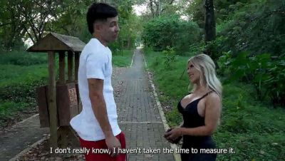 Naty Delgado Public Blowjob - Amateur Blonde Sucks Stranger's Big Cock Outside & Swallows Cum - veryfreeporn.com