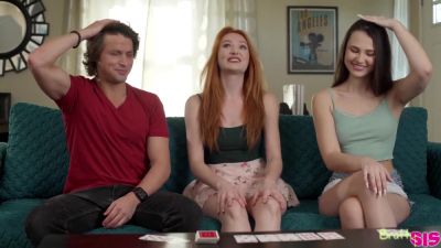 Hot Teen 18+ Sluts Have Sexy Threesome With Step Bro - videomanysex.com