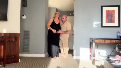 Mature MILF Reunion Fuck - Blonde Big Booty Hotel Sex with Prom Date - veryfreeporn.com - Britain - Reunion