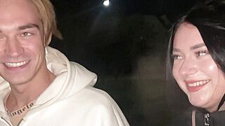 CUM IN MOUTH AFTER A WALK IS WHAT SHE LOVES - ah-me.com