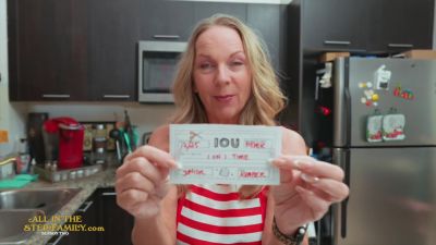 Mature Milf Stepmom Gets Lingerie And Facial - Kymber Leigh Aitsf251228 - videomanysex.com