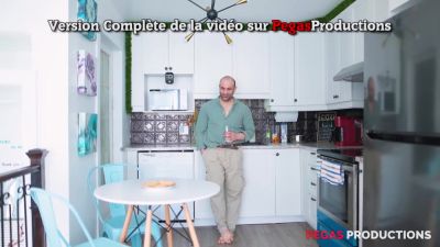 Petite Blonde - Dans Une Remake Damerican Pie - hotmovs.com