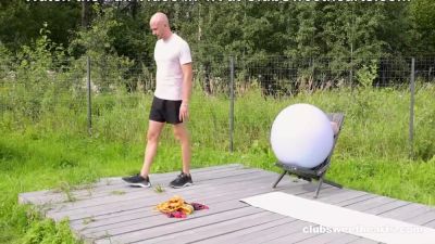 Aleks Sam - Big Booty Workout! Threesome At - hotmovs.com