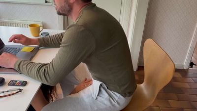 Wife Blowjob During Online Meeting - Angelina Love Gives Willie Ropes Passionate Office BJ - veryfreeporn.com