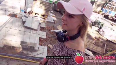 Risky Public Sex: Hot Teen 18+ Students 18+ - videomanysex.com - Germany