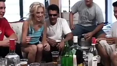 Petite Blonde Juliana Kincaid Takes Double Penetration Threesome Anal & Cum in Mouth - xxxfiles.com - Britain