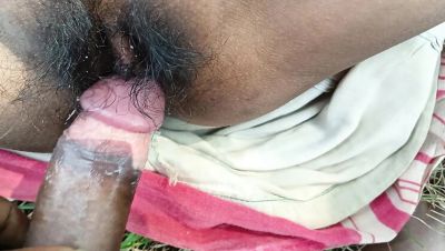 Desi Bhabhi Jungle Sex - Hot Indian Housewife Rough Doggy Style - veryfreeporn.com - India