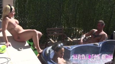 Sheila, the 20 years old girl next door comes to bitch and complain - hclips.com