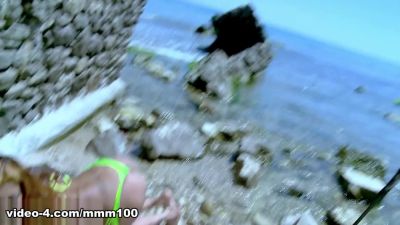 Brazilian MILF Manuella Pimenta fucked at the beach - MMM100 - hotmovs.com - Brazil