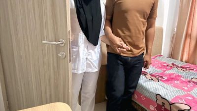 Indonesian Hijab Nurse Girlfriend Fucked Doggystyle in Hotel After Work - Clarelia & Jamsen HD - veryfreeporn.com - Indonesia