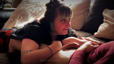 Gagging On The Couch - hclips.com