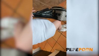 Voy con ganas... Busca tio cañero que de fuerte!!, Claire P - hclips.com