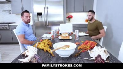Phoenix Marie - Damon Dice - Johnny Castle - Army Soldier Fucks Stepmom's Hairy Pussy on Thanksgiving - Threesome with Johnny Castle & Phoenix Marie - veryfreeporn.com - Britain