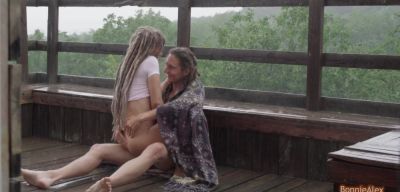 Sex in the Pouring Rain! - inxxx.com