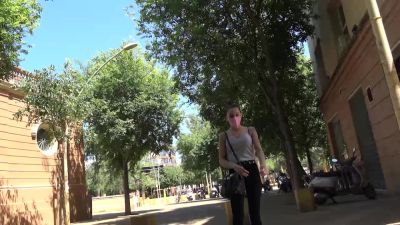 Anita no quiere irse sin que le den TRAS TRAS por el CULITO - hclips.com