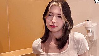 Cutie Kim steps in and drills her mouth, now wants her own suit made dirty. - ah-me.com