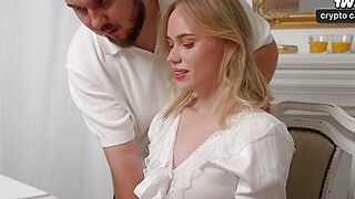 Innocent student learns to blow boner for a fat facial - steaming porn! - ah-me.com