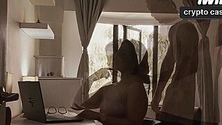Roommate's super-sexy XXX suck off makes porn model spray in home office - pelinegras! - ah-me.com