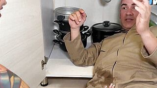 Fucking the plumber, Jean Paul. Andrea Castro 'n him. XXX! - ah-me.com