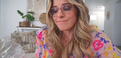 Hot Wife - Step Mom - I breed my hot stepmom after she comforts me in bedroom - inxxx.com