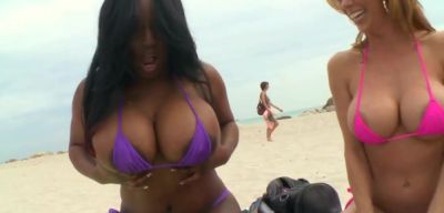 Alexis Fawx - Diamond Kitty - Jada Fire - Foursome And Blacks FuckTeam Beach Time - theyarehuge.com