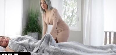 Stepmother MomDrips - Attractive Big Titted Stepmom Gets Her Pussy Filled With Huge Load Of Her Step Son's Jizz - theyarehuge.com