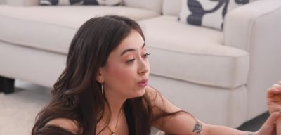 Chloe Surreal - Curves - inxxx.com
