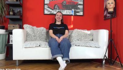 she likes a good seat - hclips.com - Usa