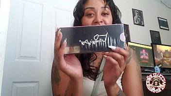 SexToyPromoter Dildo unbox - xvideos.com