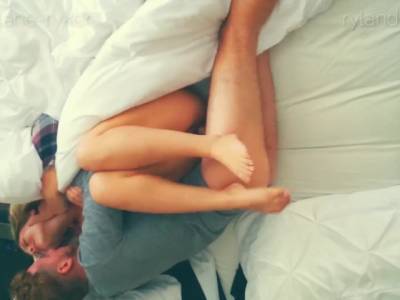 Lazy Afternoon Love Session - youporn.com